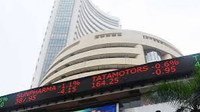 స్వల్ప లాభాలతో ముగిసిన దేశీయ సూచీలు