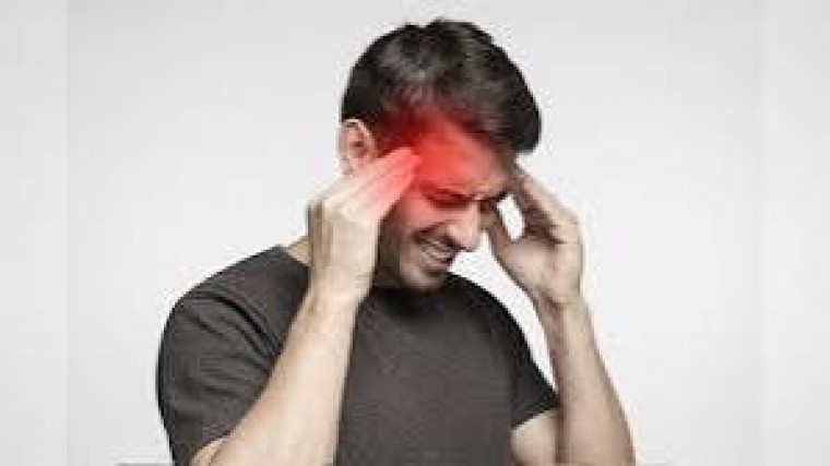 కొన్ని రకాల ఆరోగ్య సమస్యలకు తలనొప్పి ఒక సూచిక అని నిపుణులు చెబుతున్నారు