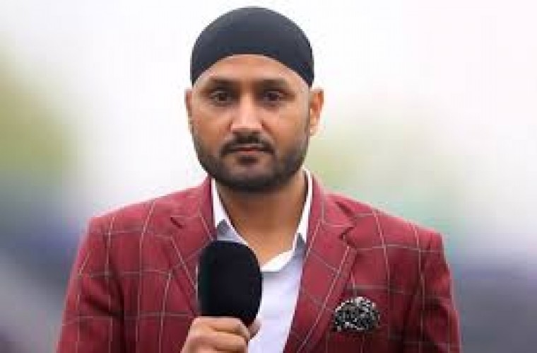 ఎంఎస్ డీకి మాత్రమే నిజమైన అభిమానులు ఉన్నారన్న హర్భజన్