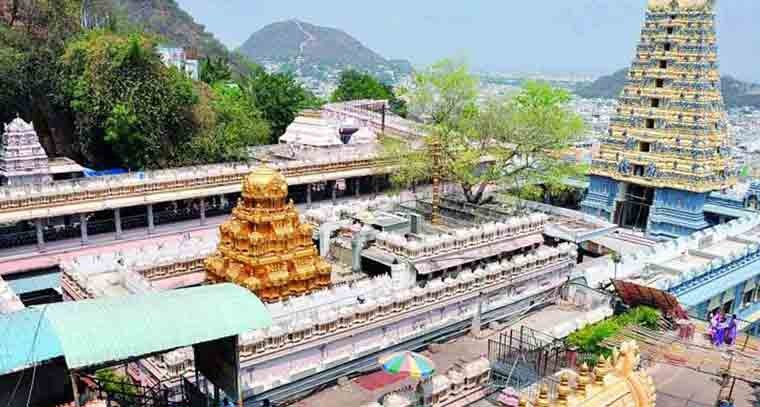 కనక దుర్గమ్మ సన్నిధిలో అపచారంపై వెలుగులోకి కీలక విషయాలు 