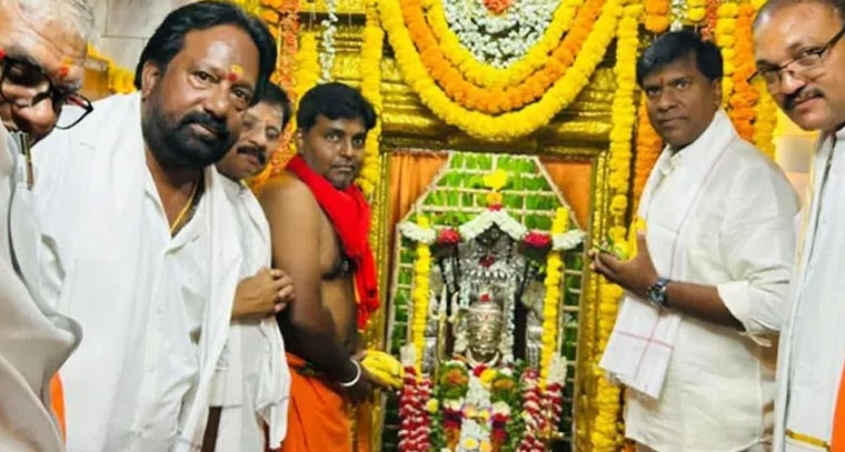 భక్తులకు ఇబ్బందులు లేకుండా ఏర్పాట్లు చేయాలి