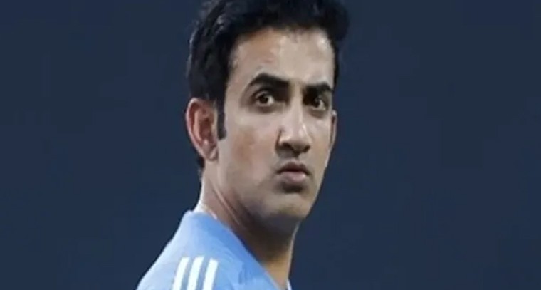 గంభీర్‌పై నెట్టింట ట్రోలింగ్