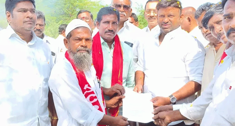 గోస్పాడులో ఎంఈవో కార్యాలయ భవనానికి భూమిపూజ