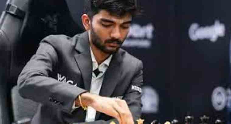 12 ఏళ్ల రష్యా ఆటగాడి చేతిలో ఓటమిపాలైన డి.గుకేశ్‌
