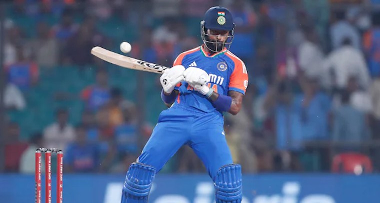 హార్దిక్ పాండ్యా సూపర్ షాట్... 