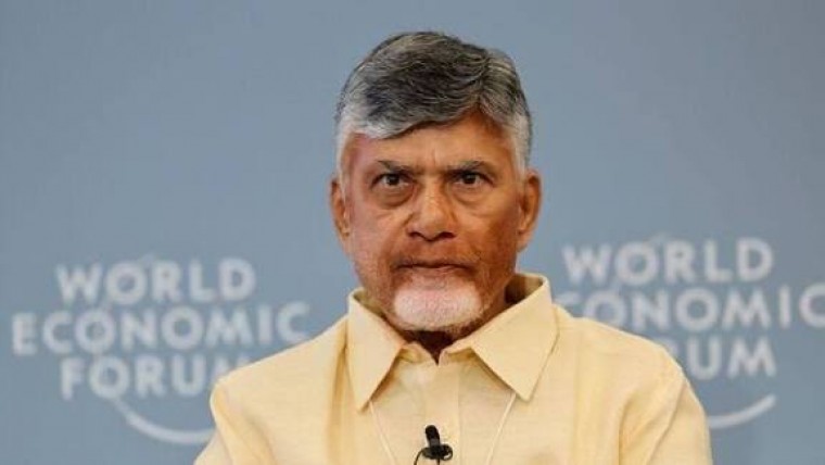 పీపీపీ విధానంలో నిర్మించినా మెడికల్ కాలేజీలు ప్రభుత్వ ఆధీనంలోనే ఉంటాయని వెల్లడి