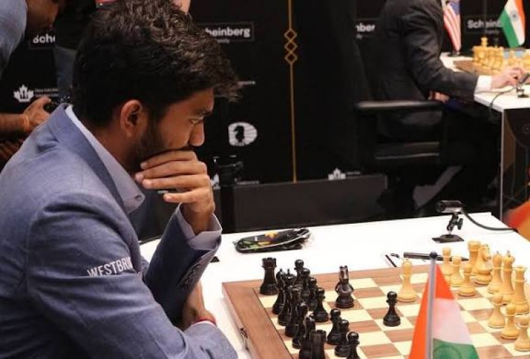 క్లచ్ చెస్ టోర్నమెంట్‌లో అమెరికన్ గ్రాండ్‌మాస్టర్‌పై గుకేశ్ విజయం