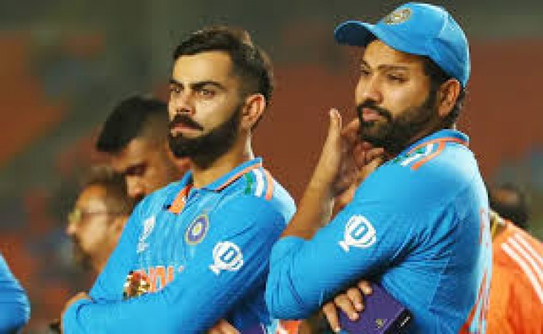 విరాట్, రోహిత్‌ల భవిష్యత్‌పై సెలక్టర్లు నిర్ణయం తీసుకోవాలని సూచించిన దిగ్గజ మాజీ క్రికెటర్