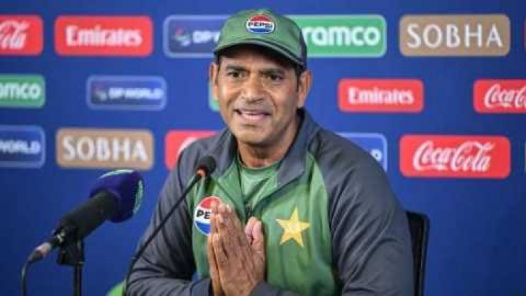 బ్యాట్స్‌మెన్‌పై కోచ్ పరుష పదజాలం ఉపయోగించినట్లు వార్తలు