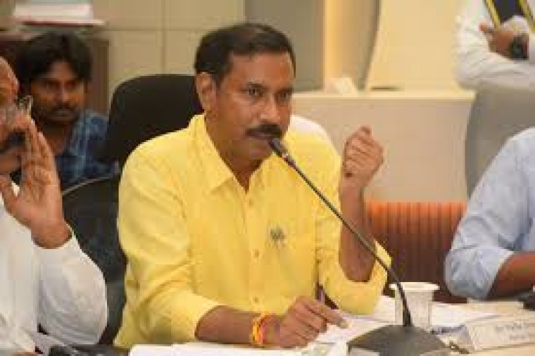 టీడీపీ గ్రీవెన్స్ కార్యక్రమం చంద్రబాబు ఆదేశాలతో మార్పు చేశామని వెల్లడి