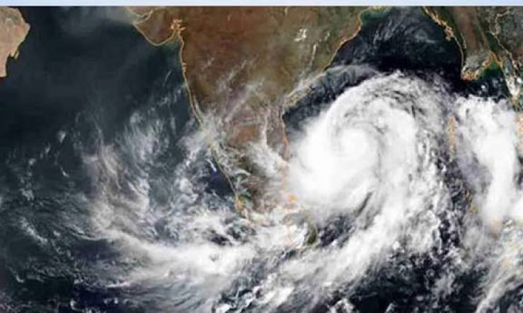 ఆంధ్రప్రదేశ్‌లో బంగాళాఖాతంలో కేంద్రీకృతమైన తీవ్ర అల్పపీడనం