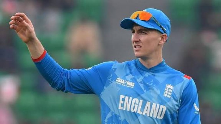 ఇంగ్లండ్ క్రికెట్ యువ ఆటగాడు హ్యారీ బ్రూక్ కెప్టెన్ గా వ్యవహరించనున్నాడు