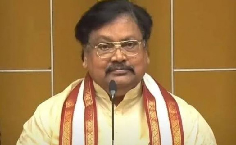 స్కిల్ డెవలప్‌మెంట్ కేసులో చంద్రబాబును ఇరికించడం కక్ష సాధింపు చర్యేనన్న వర్ల రామయ్య