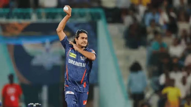 మ‌రోసారి యువ స్పిన్నర్ దిగ్వేశ్‌ సింగ్ రాఠీకి జ‌రిమానా ప‌డింది. 