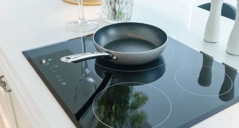 ఇండక్షన్ స్టవ్ కొనే ముందు ఈ విషయాలు గమనించండి