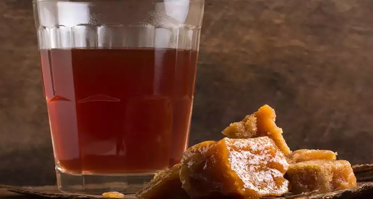 పరగడుపున బెల్లం నీరు తాగితే... బోల్డన్ని ఆరోగ్య ప్రయోజనాలు