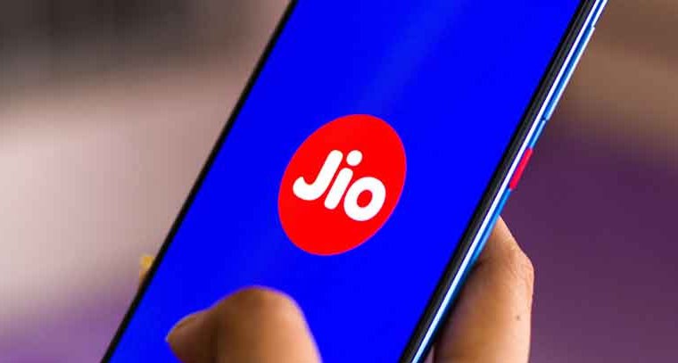  జియో ఇయర్లీ ప్లాన్..  రూ 895 తో  రీఛార్జ్