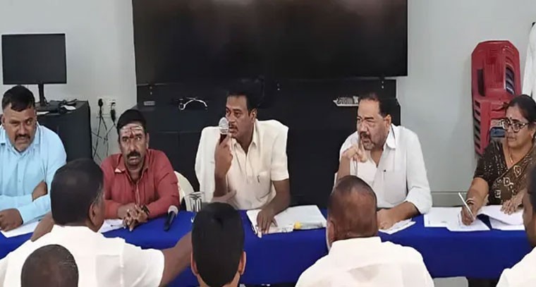 పుత్తూరు మున్సిపాలిటీకి రూ 42. 37 లక్షల ఆదాయం