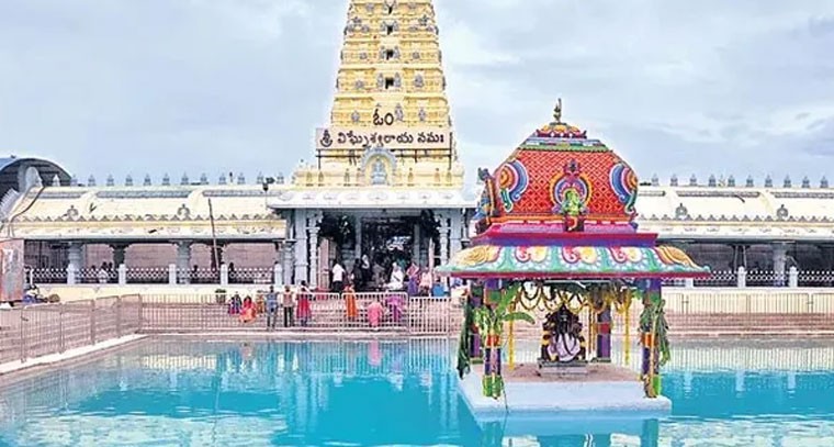 కాణిపాకంలో అంతరాలయ దర్శనం ఆరంభం