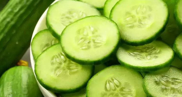 కీర దోసను డైలీ తినడం వల్ల డీహైడ్రేషన్ నుంచి ఉపశమనం