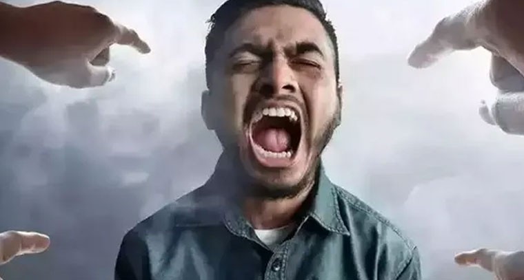 కోపం వస్తే కాళ్లు చేతులు ఎందుకు వణుకుతాయి?