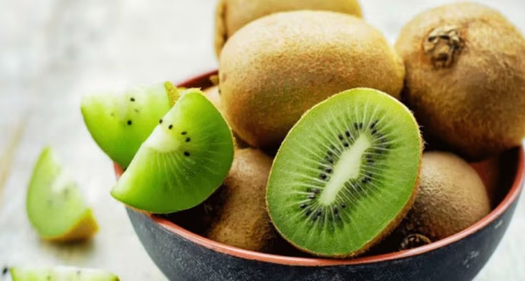 కివి తినడం వల్ల శరీరానికి అనేక  పోషకాలు ..