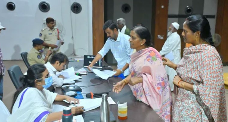  అర్జీదారులు సంతృప్తి చెందేలా సమస్యల పరిష్కారం చేయాలి