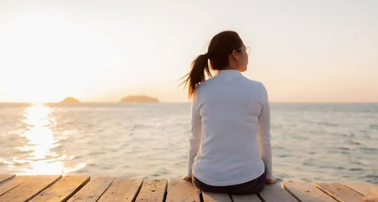 ఒంటరితనం కోరుకుంటున్న మహిళలు.. ఎందుకంటే..?