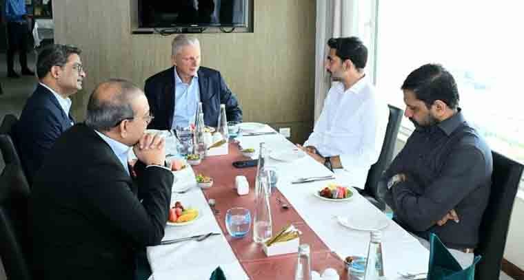 క్యాప్‌జెమినీ సీఈవో తో సమావేశమైన మంత్రి నారా లోకేశ్‌
