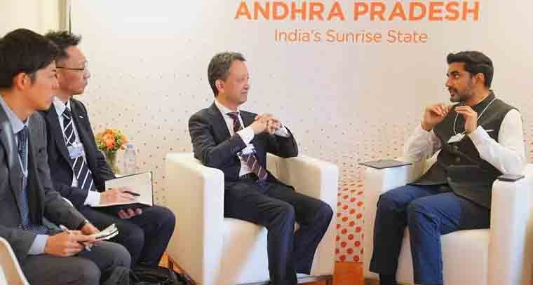 'మెటా' ప్రతినిధులతో సమావేశమైన లోకేష్ 
