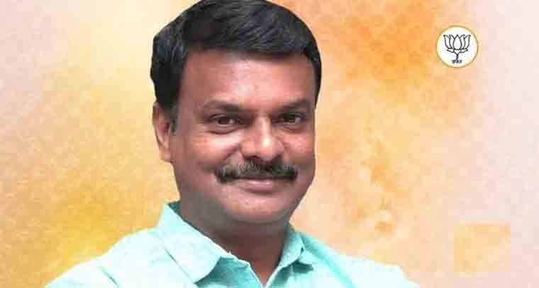 గత ప్రభుత్వం అనేక అక్రమాలకి పాల్పడింది 
