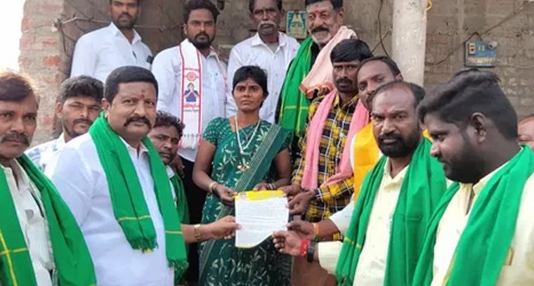 ఎన్డీఏ పథకాలు ఇంటింటా ప్రచారం: రైతుల ఆదరణ కోరిన కూటమి నాయకులు