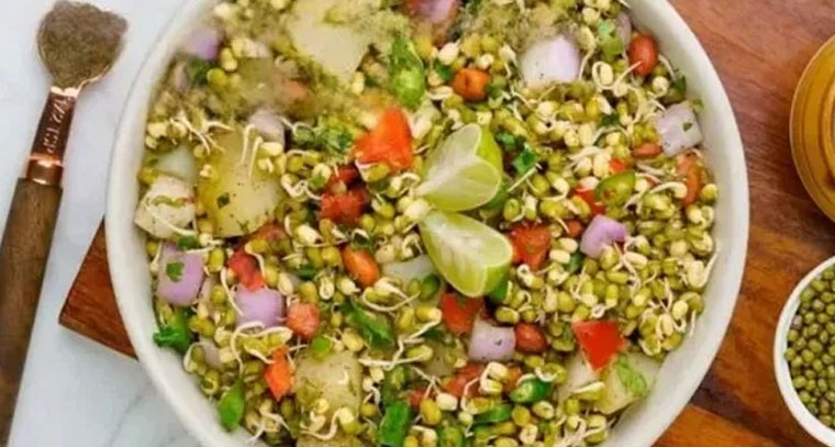 30 ఏళ్లు దాటిన మహిళలకు నానబెట్టిన పెసలు: పోషకాహార నిపుణుల సూచనలు