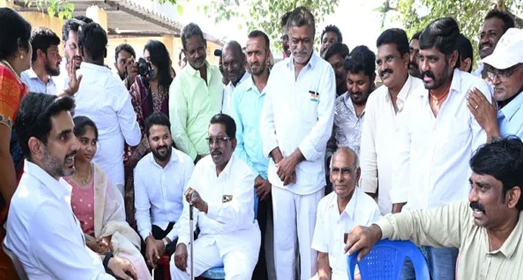 మండల పార్టీ ఉపాధ్యక్షులును పరామర్శించిన లోకేష్