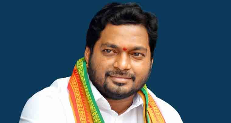 గ‌వర్న‌ర్‌ తన ప్రసంగంలో వాస్తవాలు ఉన్నాయా, లేదా అన్నది సరిచూసుకోవాలి 