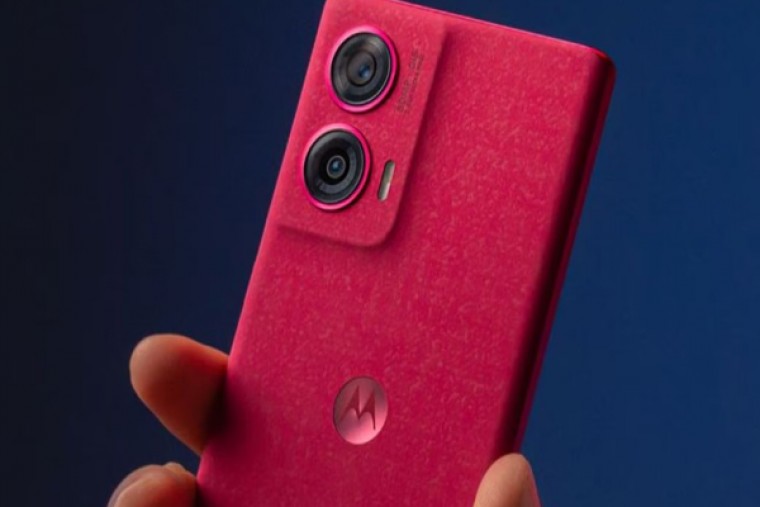 మోటో ఎడ్జ్50 పై భారీ డిస్కౌంట్.. ఎంతంటే...?
