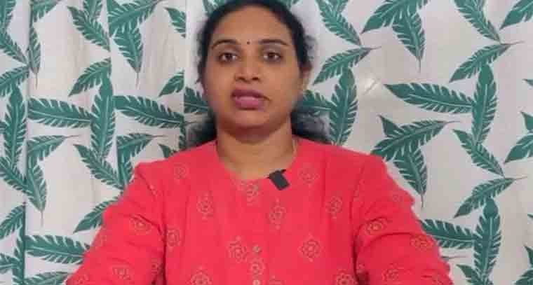 తండ్రి ముద్రగడపై సంచలన వ్యాఖ్యలు చేసిన కుమార్తె బార్లపూడి క్రాంతి