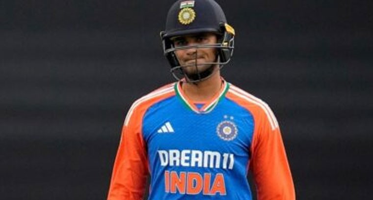 అభిషేక్ శర్మకు అనారోగ్యం.. టీమిండియాకు కొత్త కష్టాలు