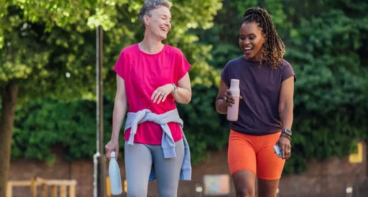 నడక బరువు తగ్గడానికి అతి సులభమైన మార్గాలలో ఒకటి