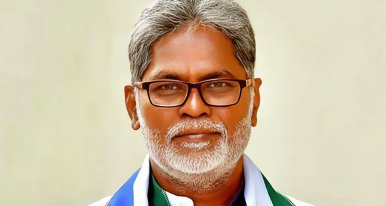 నందిగామ మాజీ ఎమ్మెల్యేపై కేసు నమోదు