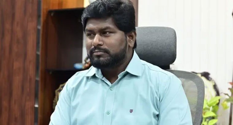 పన్నులు చెల్లించి నగర అభివృద్ధి కోసం సహకరించండి