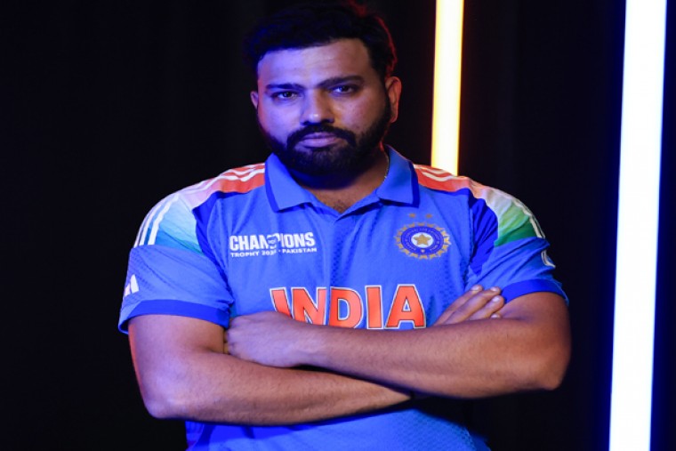 ఇండియా జెర్సీపై పాకిస్తాన్ పేరు... 