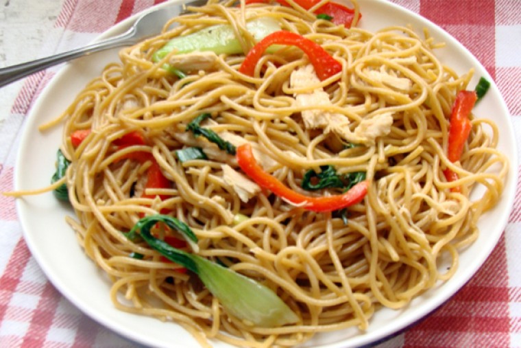 నూడిల్స్ ఎక్కువగా తినడం వల్ల ఆరోగ్యానికి ఎంత హానికరం అంటే....? 