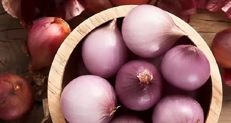 పచ్చి ఉల్లిపాయలతో మలబద్ధకం దూరం: నిపుణులు