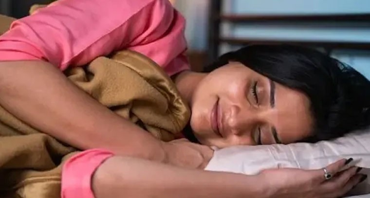 పగటి పూట నిద్రపోవడం మంచిదేనా?