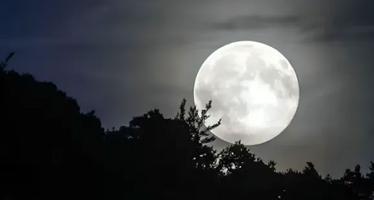 నేడు కనువిందు చేయనున్న సూపర్ మూన్