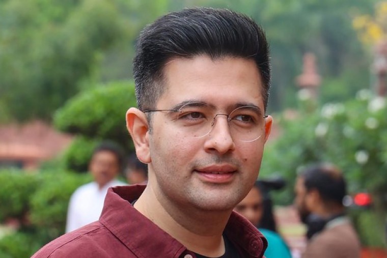 రాఘవ్ చద్దా.....నేను గాయపడ్డాను ఇది చాలా ప్రమాదకరం?