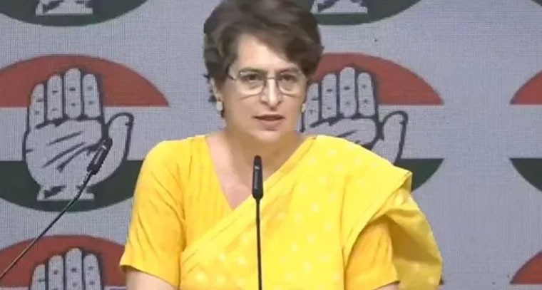 ఎన్డీయేకు చీకటి రోజు: ప్రియాంకా గాంధీ