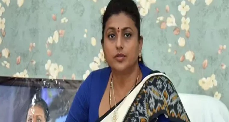 పోలీసులు నీళ్లు లేని బావిలో దూకి చావాలి: ఆర్కే రోజా