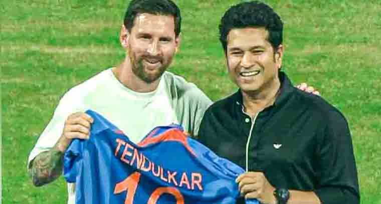 వాంఖడే స్టేడియంలో సచిన్ టెండూల్కర్, లియోనెల్ మెస్సీ
